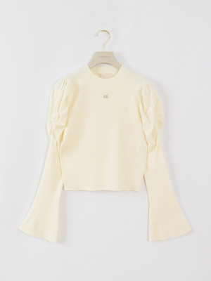 AAボリュームチャームニット