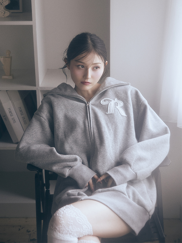 rillyemulie20251023_2